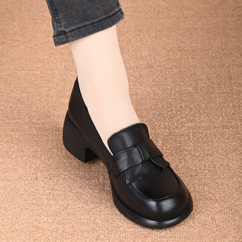 Zapatos de piel con puntera redonda y tacón en bloque