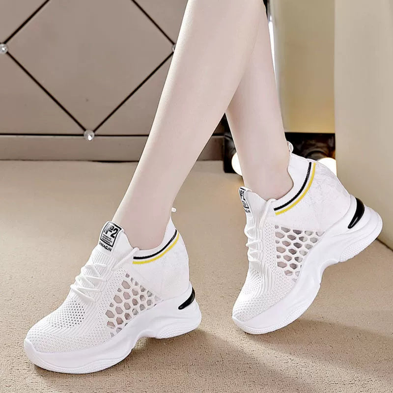 Zapatos deportivos casuales con aumento de altura