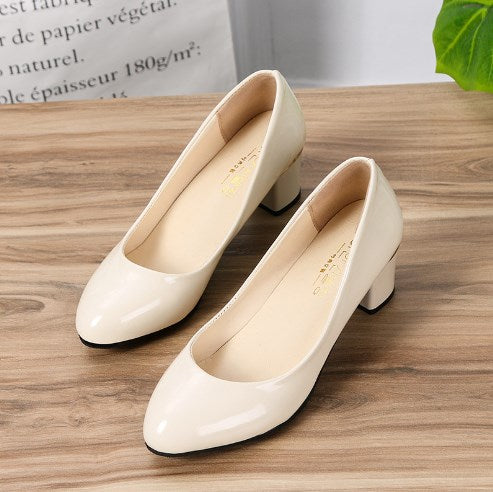 tacones gruesos con lazo