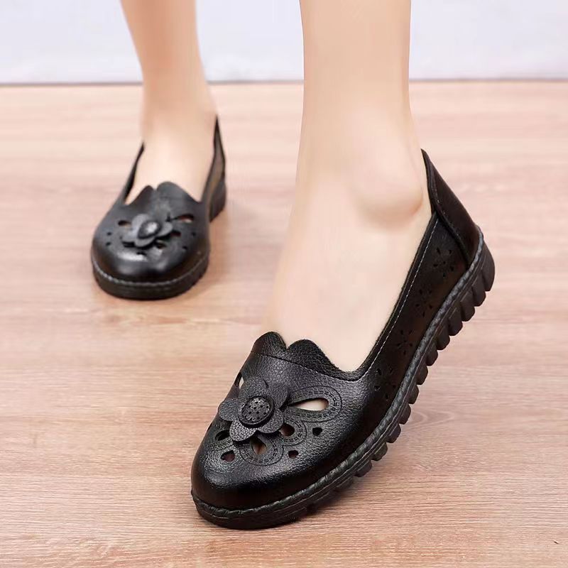 Zapatos planos de mamá