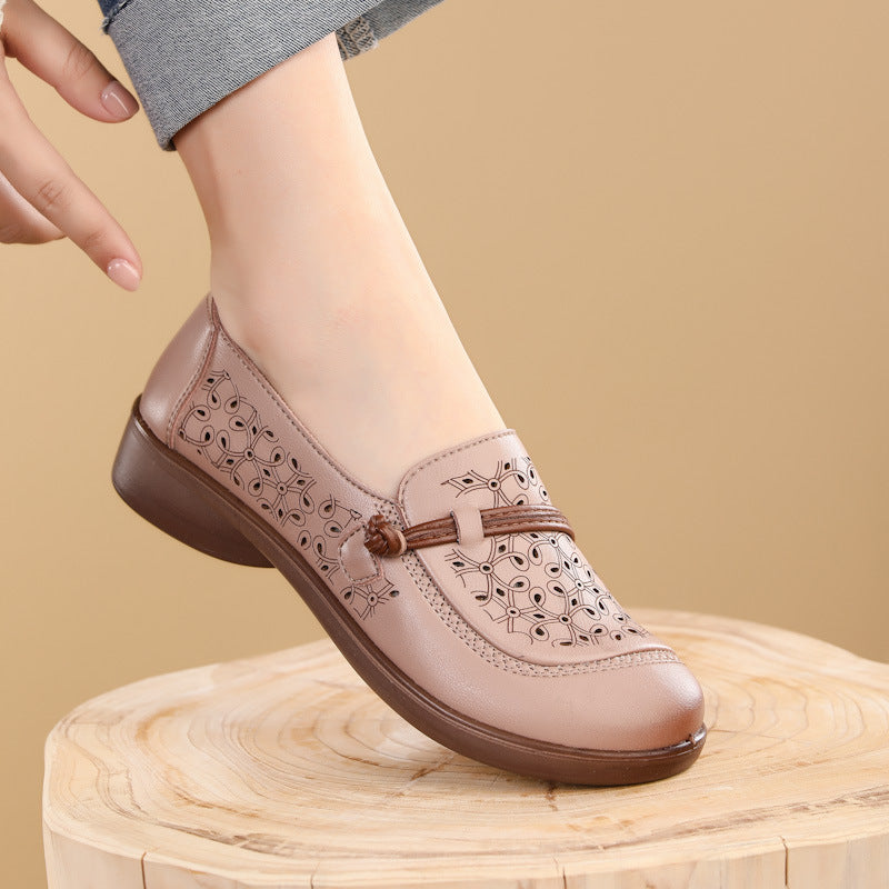 Zapatos de cuero con suela blanda