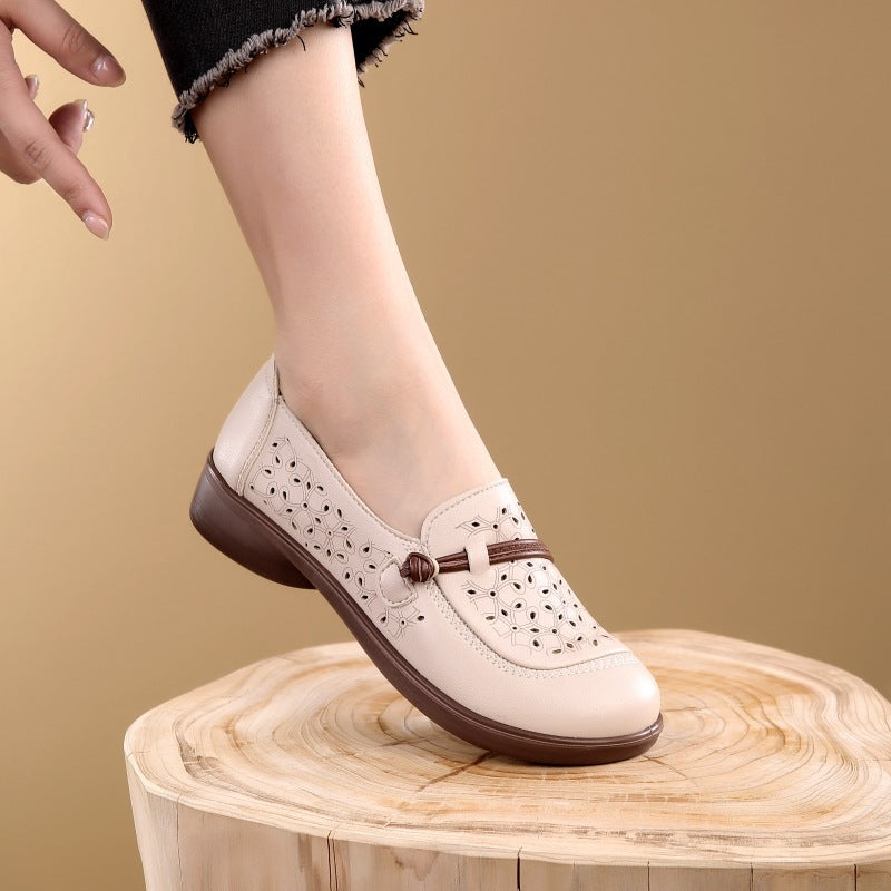 Zapatos de cuero con suela blanda