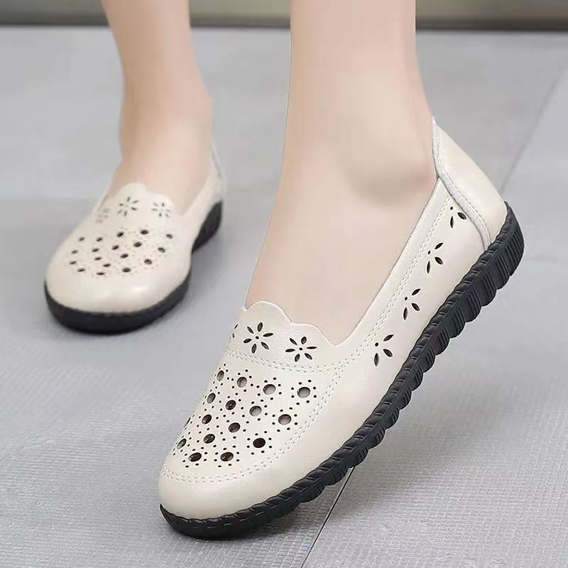 Zapatos de cuero con suela blanda