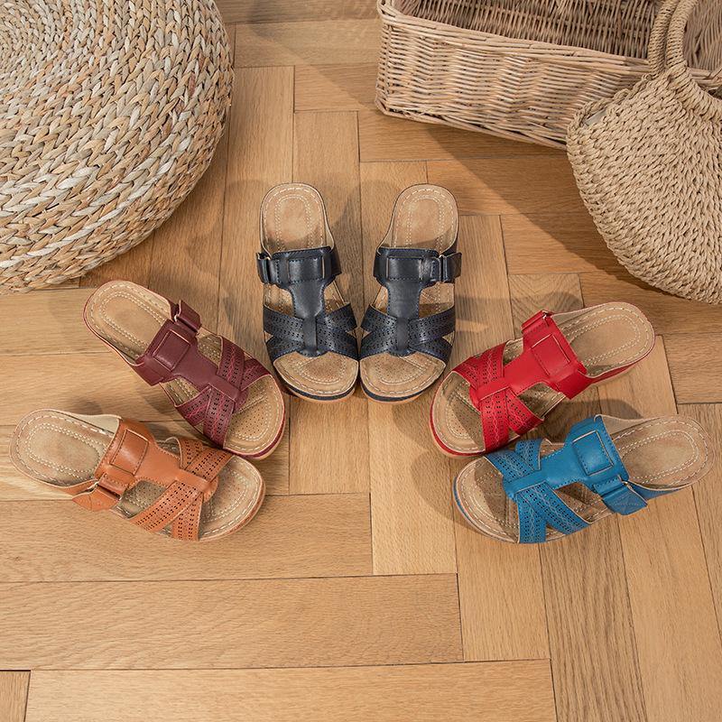 Sandalias cómodas con puntera abierta